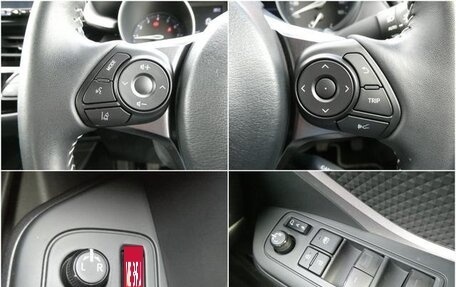 Toyota C-HR I рестайлинг, 2022 год, 1 800 069 рублей, 26 фотография