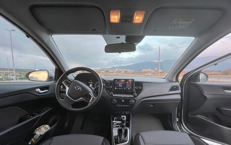 Hyundai Accent IV, 2022 год, 1 990 000 рублей, 8 фотография