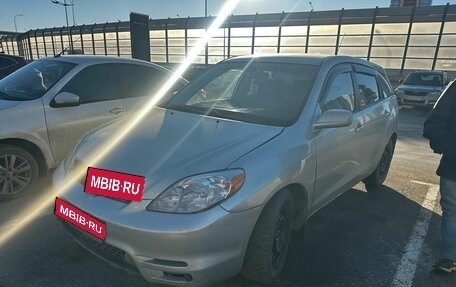 Toyota Matrix, 2004 год, 450 000 рублей, 1 фотография