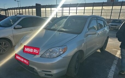 Toyota Matrix, 2004 год, 450 000 рублей, 1 фотография