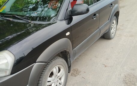 Hyundai Tucson III, 2006 год, 650 000 рублей, 3 фотография