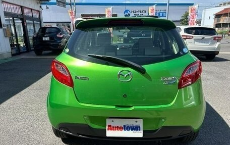 Mazda Demio III (DE), 2012 год, 645 000 рублей, 2 фотография