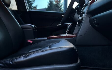 Toyota Camry, 2012 год, 1 990 000 рублей, 15 фотография