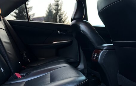 Toyota Camry, 2012 год, 1 990 000 рублей, 36 фотография