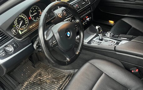 BMW 5 серия, 2014 год, 2 350 000 рублей, 10 фотография