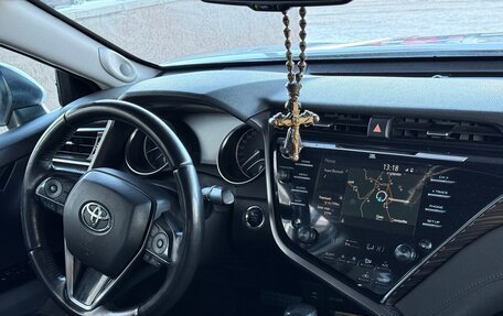 Toyota Camry, 2018 год, 2 599 000 рублей, 26 фотография