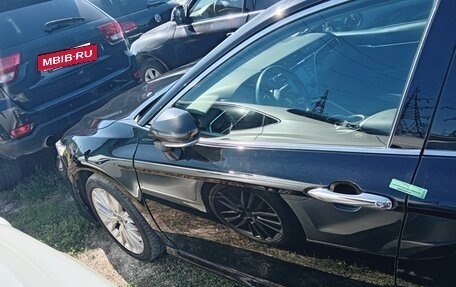 Toyota Camry, 2018 год, 1 895 000 рублей, 4 фотография