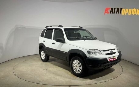 Chevrolet Niva I рестайлинг, 2016 год, 470 000 рублей, 3 фотография