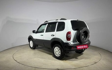 Chevrolet Niva I рестайлинг, 2016 год, 470 000 рублей, 7 фотография