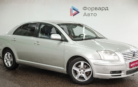 Toyota Avensis III рестайлинг, 2004 год, 650 000 рублей, 1 фотография