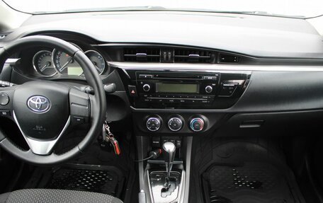 Toyota Corolla, 2014 год, 1 310 000 рублей, 7 фотография