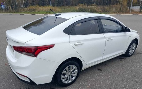 Hyundai Solaris II рестайлинг, 2018 год, 660 000 рублей, 5 фотография