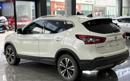 Nissan Qashqai, 2022 год, 1 800 012 рублей, 3 фотография
