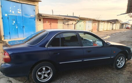 Hyundai Sonata III рестайлинг, 1998 год, 199 999 рублей, 16 фотография