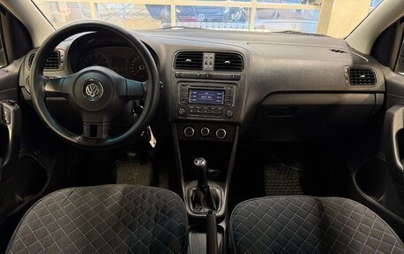 Volkswagen Polo VI (EU Market), 2012 год, 820 000 рублей, 8 фотография