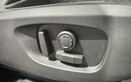 Land Rover Discovery Sport I рестайлинг, 2017 год, 2 399 000 рублей, 16 фотография