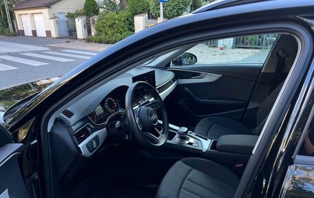 Audi A4, 2022 год, 4 249 111 рублей, 8 фотография