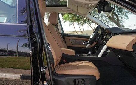 Land Rover Discovery Sport I рестайлинг, 2025 год, 7 990 000 рублей, 14 фотография