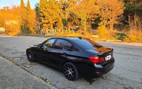 BMW 3 серия, 2013 год, 1 900 000 рублей, 8 фотография