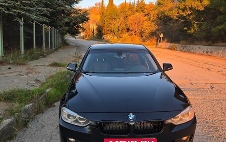 BMW 3 серия, 2013 год, 1 900 000 рублей, 12 фотография