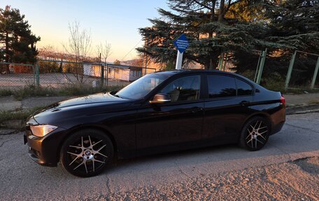 BMW 3 серия, 2013 год, 1 900 000 рублей, 18 фотография