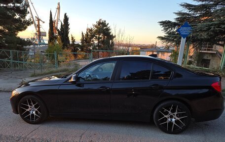 BMW 3 серия, 2013 год, 1 900 000 рублей, 24 фотография