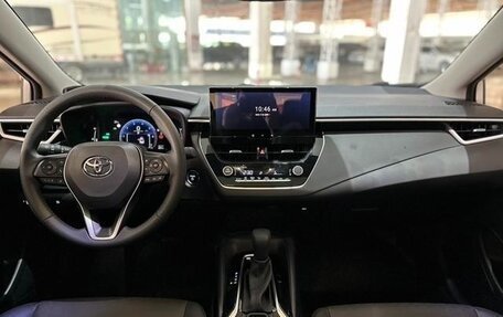 Toyota Corolla, 2025 год, 2 000 012 рублей, 9 фотография