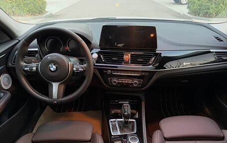 BMW 1 серия, 2022 год, 1 680 000 рублей, 9 фотография