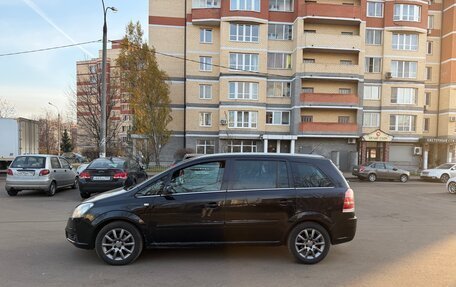 Opel Zafira B, 2007 год, 450 000 рублей, 2 фотография