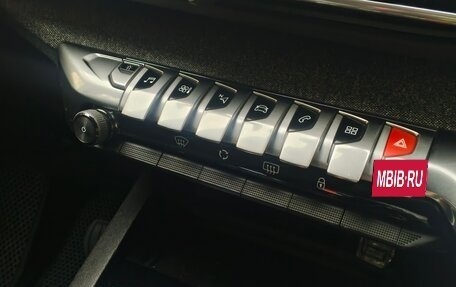 Peugeot 5008 II, 2018 год, 2 020 000 рублей, 18 фотография