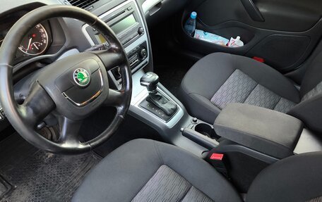 Skoda Octavia, 2011 год, 800 000 рублей, 15 фотография