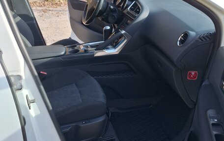 Peugeot 3008 I рестайлинг, 2012 год, 699 999 рублей, 10 фотография