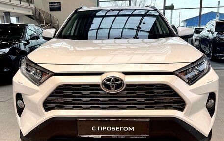 Toyota RAV4, 2020 год, 3 390 000 рублей, 3 фотография