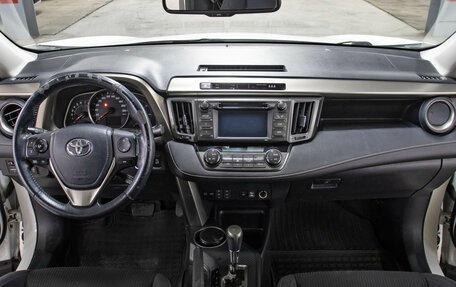 Toyota RAV4, 2014 год, 2 498 000 рублей, 14 фотография