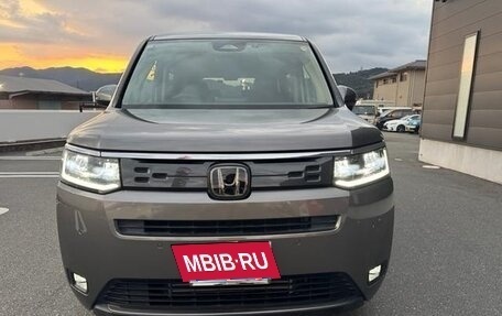 Honda Stepwgn, 2022 год, 2 130 777 рублей, 3 фотография