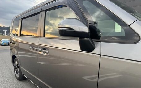 Honda Stepwgn, 2022 год, 2 130 777 рублей, 12 фотография