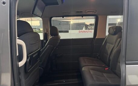 Honda Stepwgn, 2022 год, 2 130 777 рублей, 34 фотография