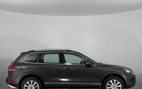 Volkswagen Touareg III, 2012 год, 2 200 000 рублей, 4 фотография