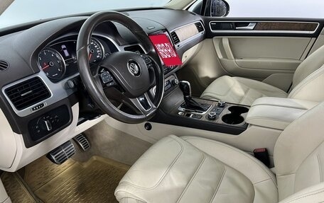 Volkswagen Touareg III, 2012 год, 2 200 000 рублей, 10 фотография