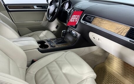 Volkswagen Touareg III, 2012 год, 2 200 000 рублей, 13 фотография