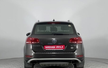 Volkswagen Touareg III, 2012 год, 2 200 000 рублей, 6 фотография