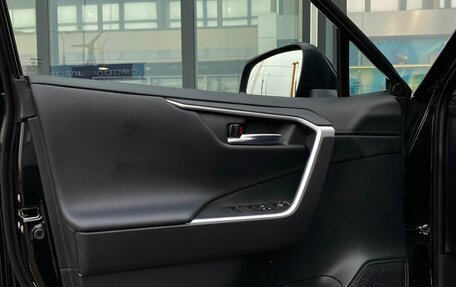 Toyota RAV4, 2025 год, 4 450 000 рублей, 27 фотография