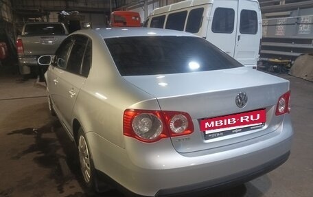 Volkswagen Jetta VI, 2009 год, 670 000 рублей, 7 фотография