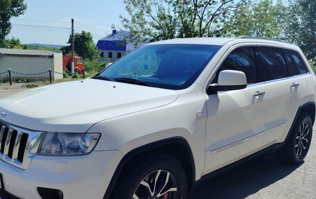 Jeep Grand Cherokee, 2011 год, 1 500 000 рублей, 6 фотография