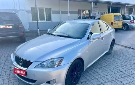 Lexus IS II рестайлинг 2, 2006 год, 1 050 000 рублей, 5 фотография