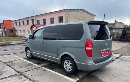 Hyundai Grand Starex Grand Starex I рестайлинг 2, 2008 год, 860 000 рублей, 7 фотография