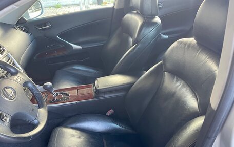 Lexus IS II рестайлинг 2, 2006 год, 1 050 000 рублей, 12 фотография