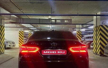 Toyota Camry, 2020 год, 3 100 000 рублей, 4 фотография