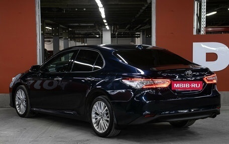 Toyota Camry, 2018 год, 2 698 000 рублей, 7 фотография