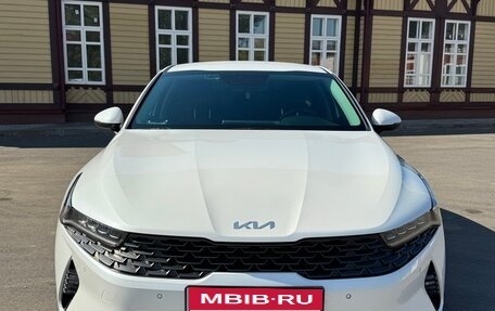 KIA K5, 2021 год, 3 290 000 рублей, 1 фотография